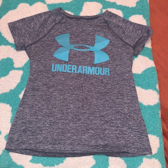 Other - Girls Under Armour shirt